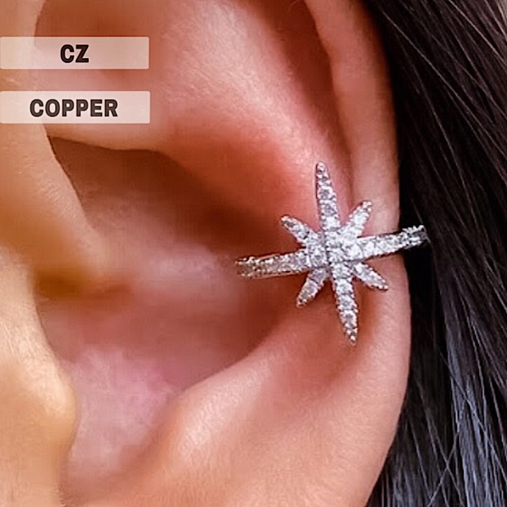 ⚜️𝟯𝟬%𝗢𝗙𝗙 𝗯𝘂𝗻𝗱𝗹𝗲𝘀 𝟯+⚜️ NEW CZ Star Crystal Cuff Earring